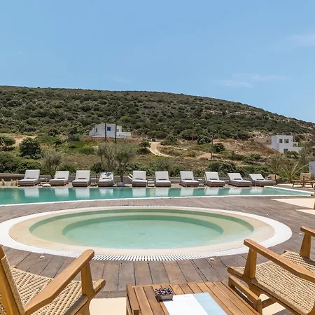 Golden Milos ηouse By Domotel 5*