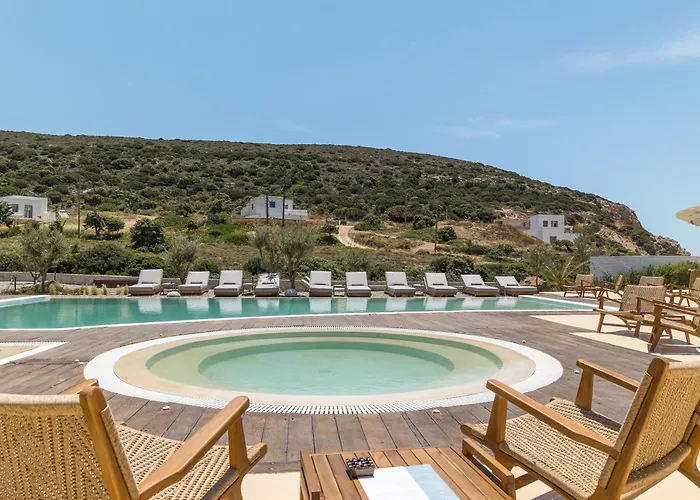 Golden Milos ηouse By Domotel 5*