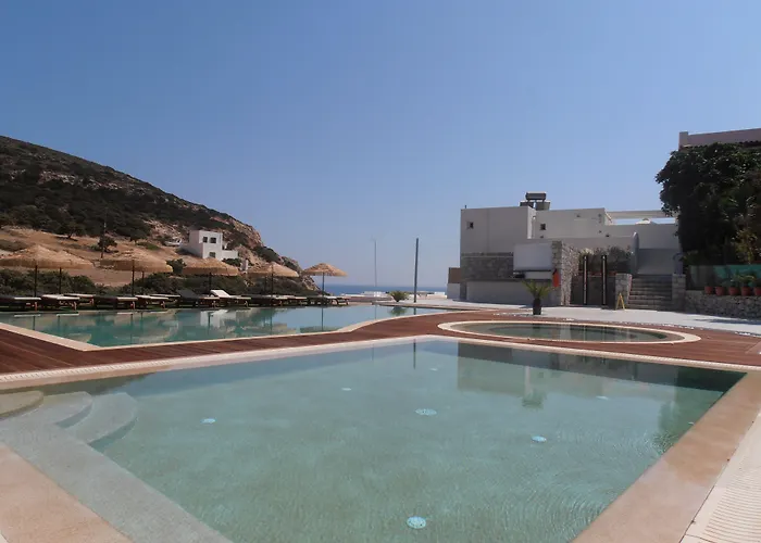 Golden Milos ηouse By Domotel Hotel 5*