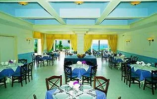 Golden Milos ηouse By Domotel Hotel