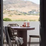 Golden Milos ηouse By Domotel