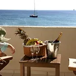 Golden Milos ηouse By Domotel