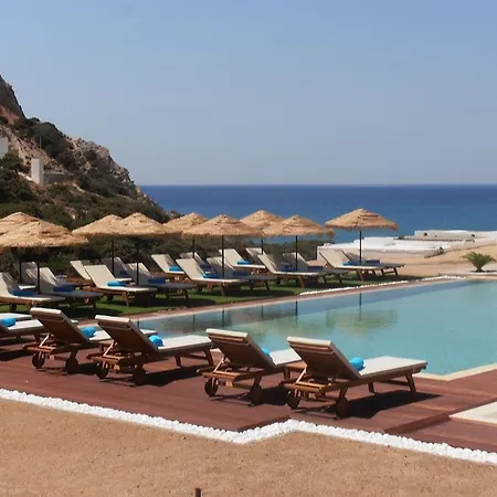 Golden Milos 4*