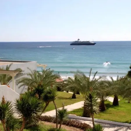 Hotel Golden Milos