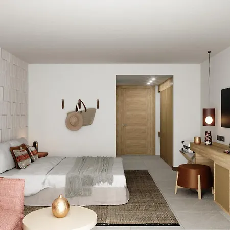 Golden Milos 4*