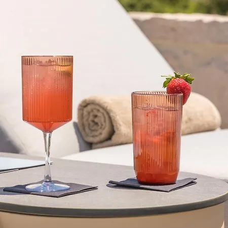Szálloda Golden Milos 4*