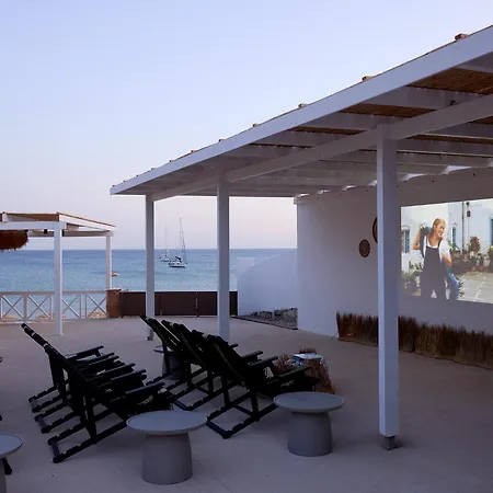 Golden Milos ηouse By Domotel Provatas