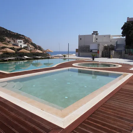 ホテル Golden Milos ηouse By Domotel