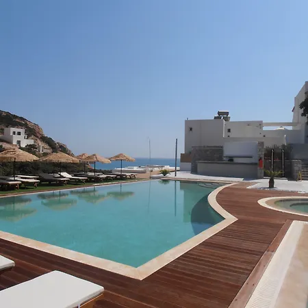 Golden Milos ηouse By Domotel 5* Provatász