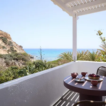 ホテル Golden Milos ηouse By Domotel Provatas