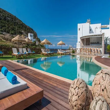 Golden Milos 4*