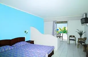 Szálloda Golden Milos ηouse By Domotel