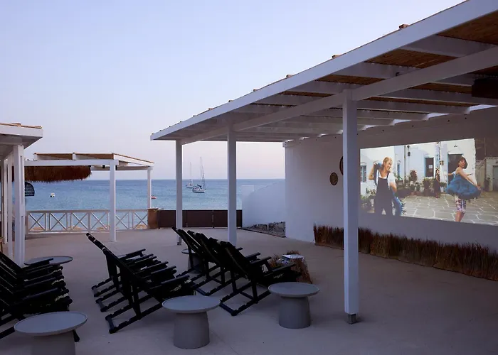 Golden Milos ηouse By Domotel Provatas